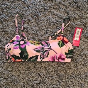 NWT Xhilaration bikini top